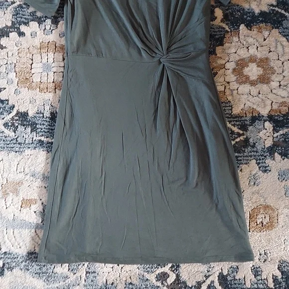 White House Black Market sage dress - Picture 3 of 10